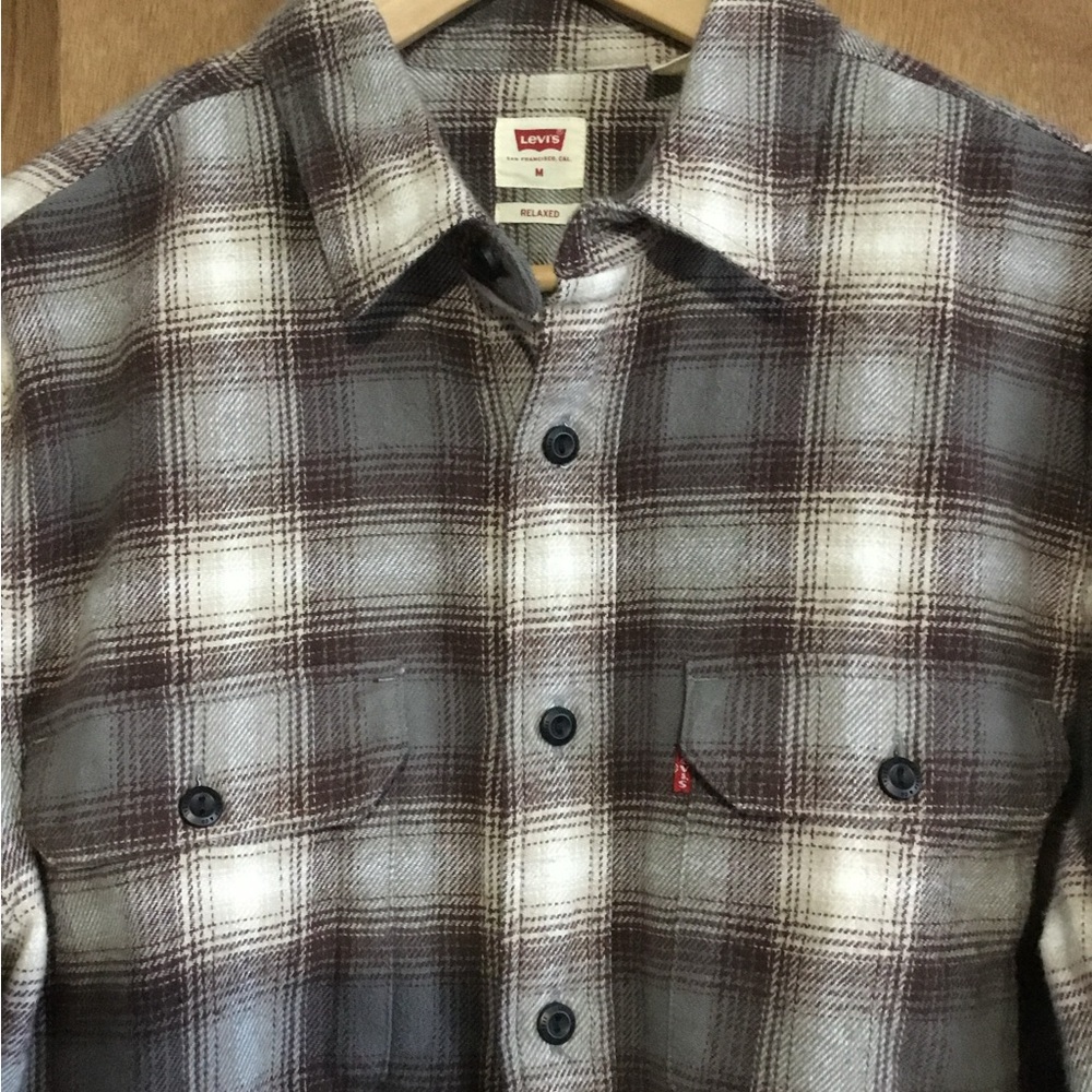 Men’s New Levi Flannel
